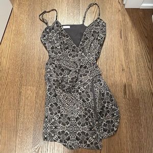 Mixology W.A.P.G Floral Brown Criss Cross Slit Tie Dress (NWOT)